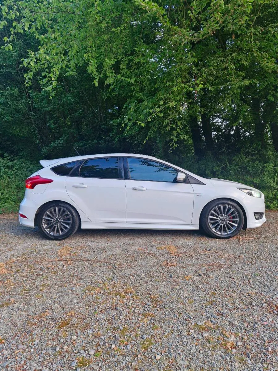 182 Ford Focus ST Line 1.5 TDCI - Image 2