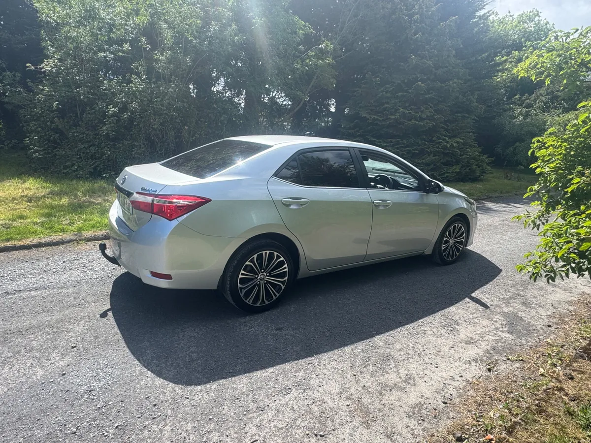 16 Toyota Corolla 1.4 D-4D … IRISH CAR - Image 2