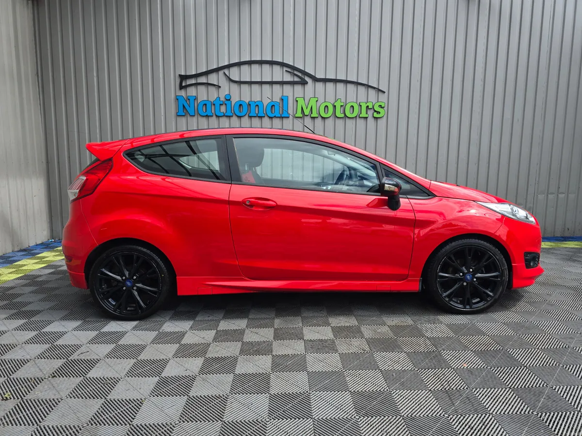 2015 Ford Fiesta Zetec S 1.0 Petrol - Image 3