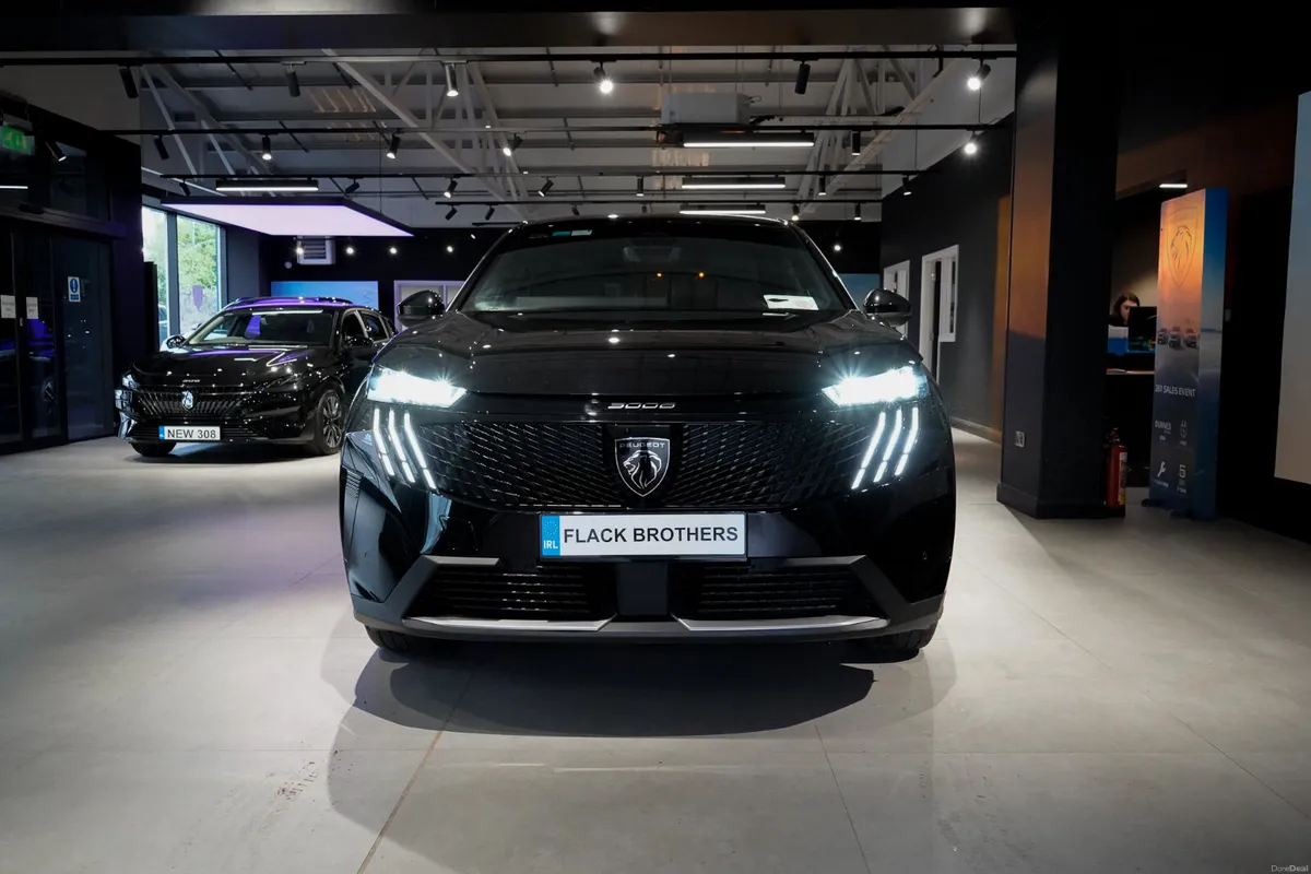 2026 Peugeot 3008 Allure 1.2 MHEV 145bhp - Image 2