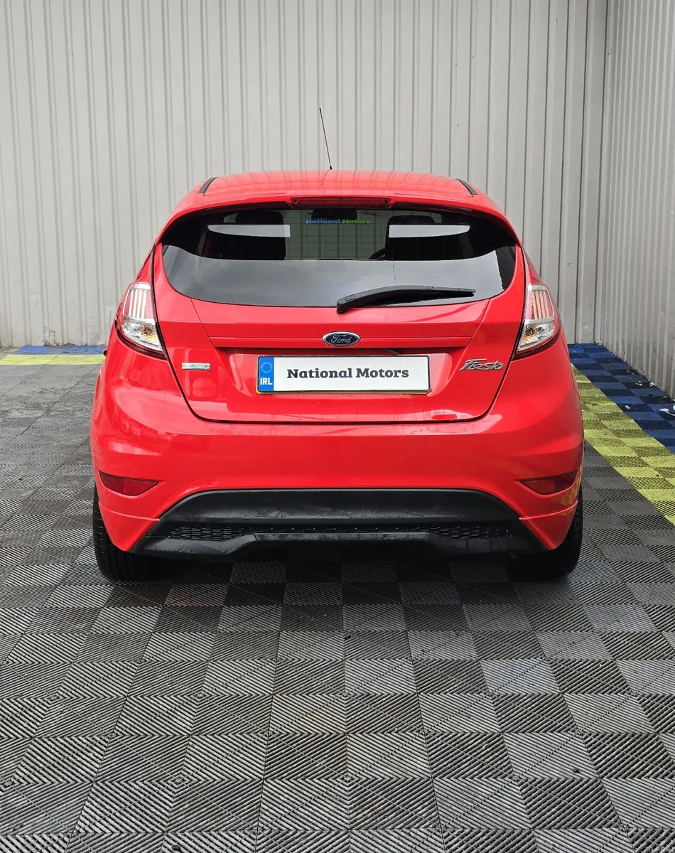 2017 Ford Fiesta ST-LINE 1.0 Petrol - Image 4