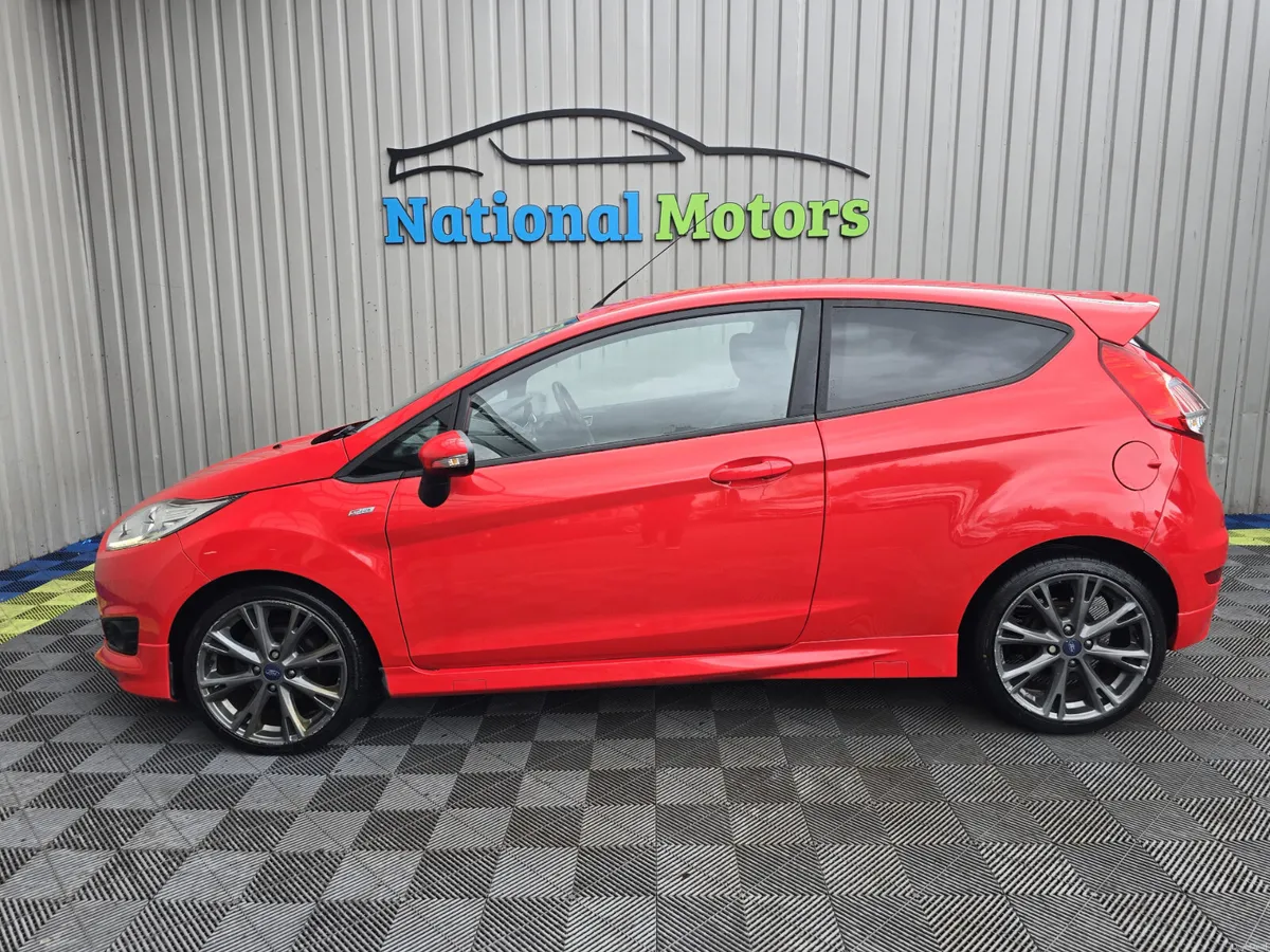 2017 Ford Fiesta ST-LINE 1.0 Petrol - Image 6