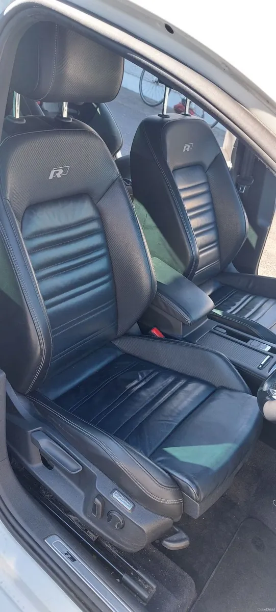 Volkswagen Passat 2018 - Image 3