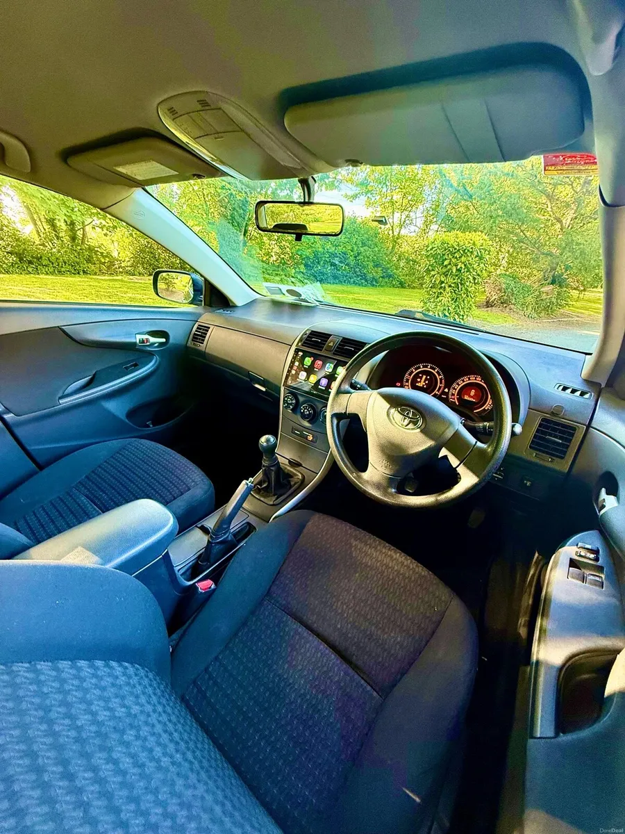 Toyota Corolla - 103k kms - NCT 10/27 - Image 6