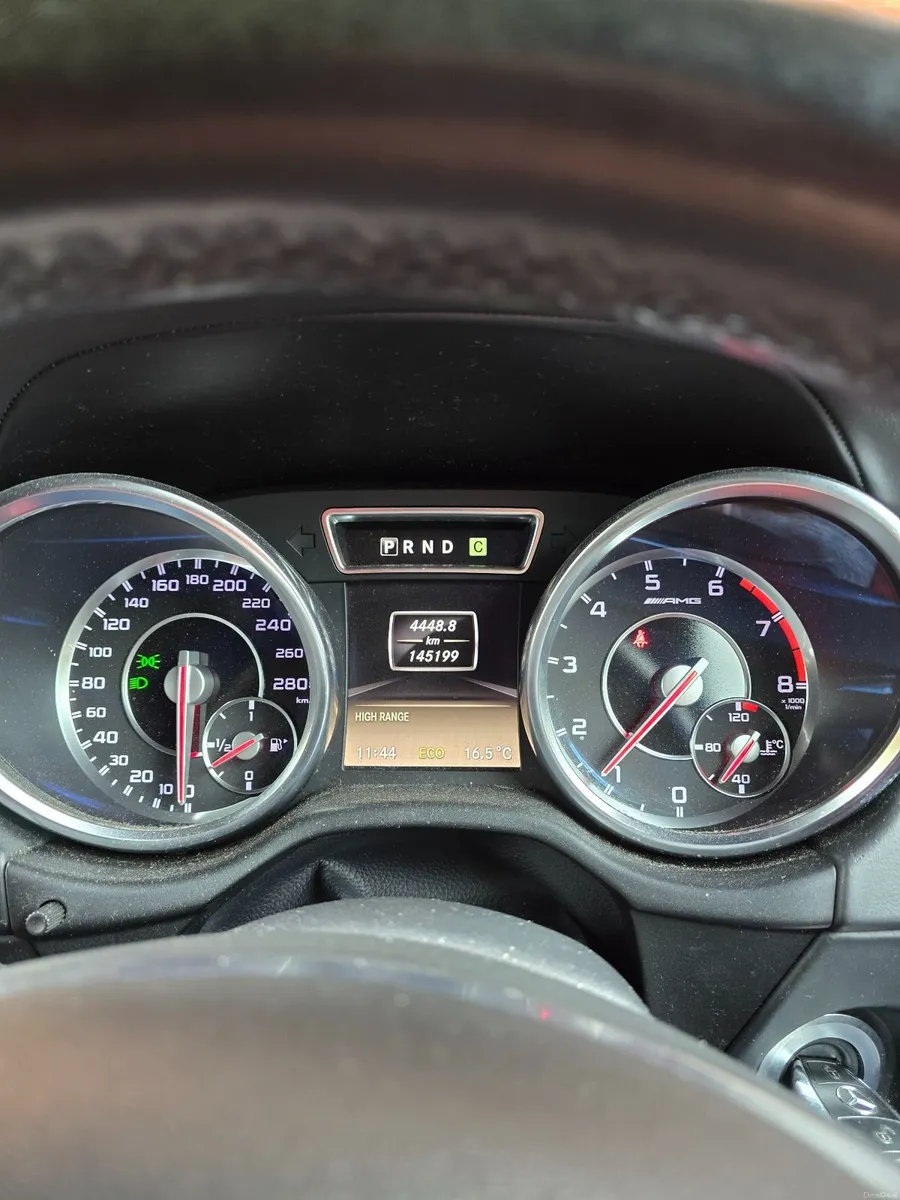 Mercedes-Benz G-Class 2015 - Image 2