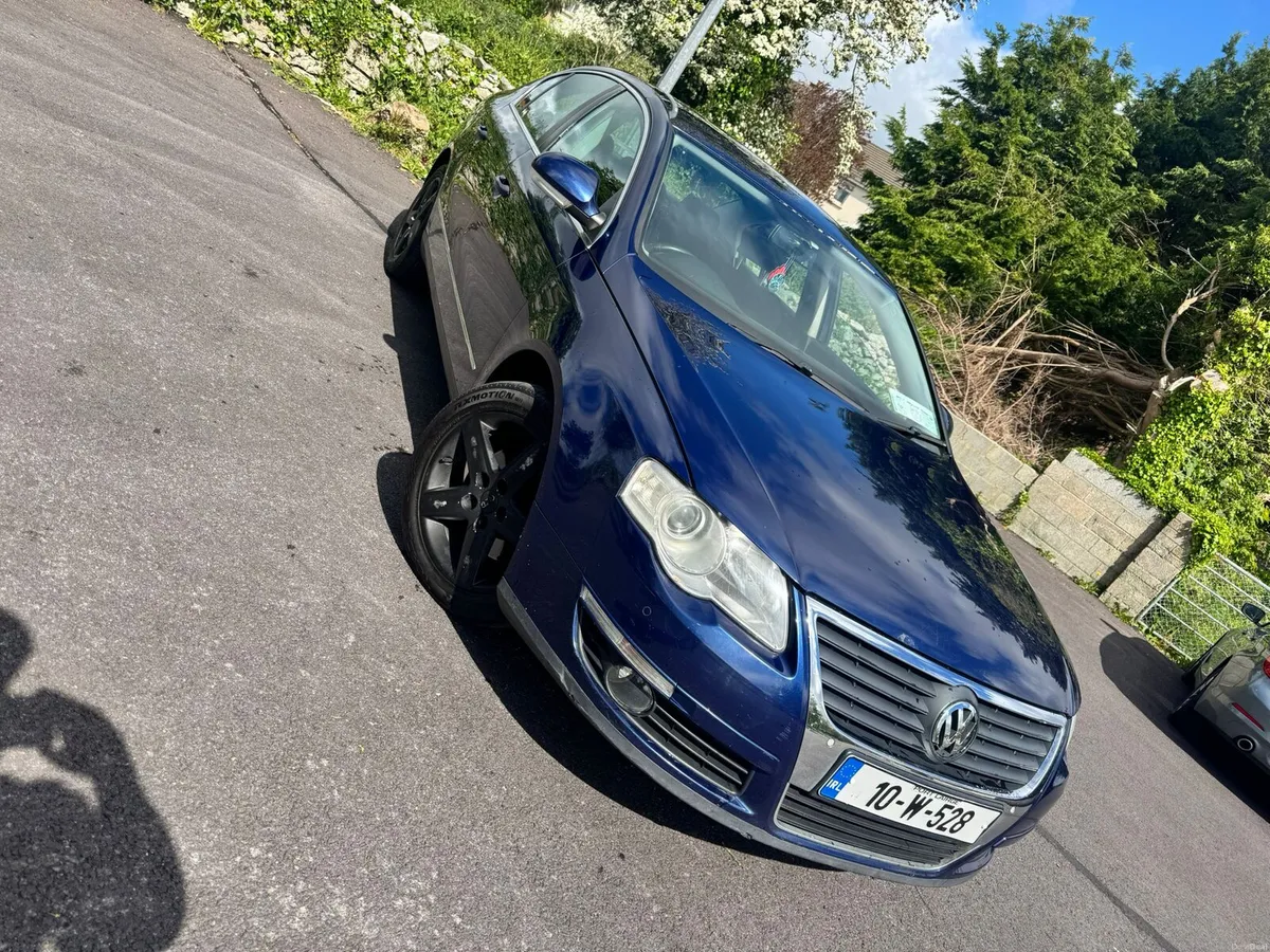 2010 1.6D passat Highline blue-motion - Image 1