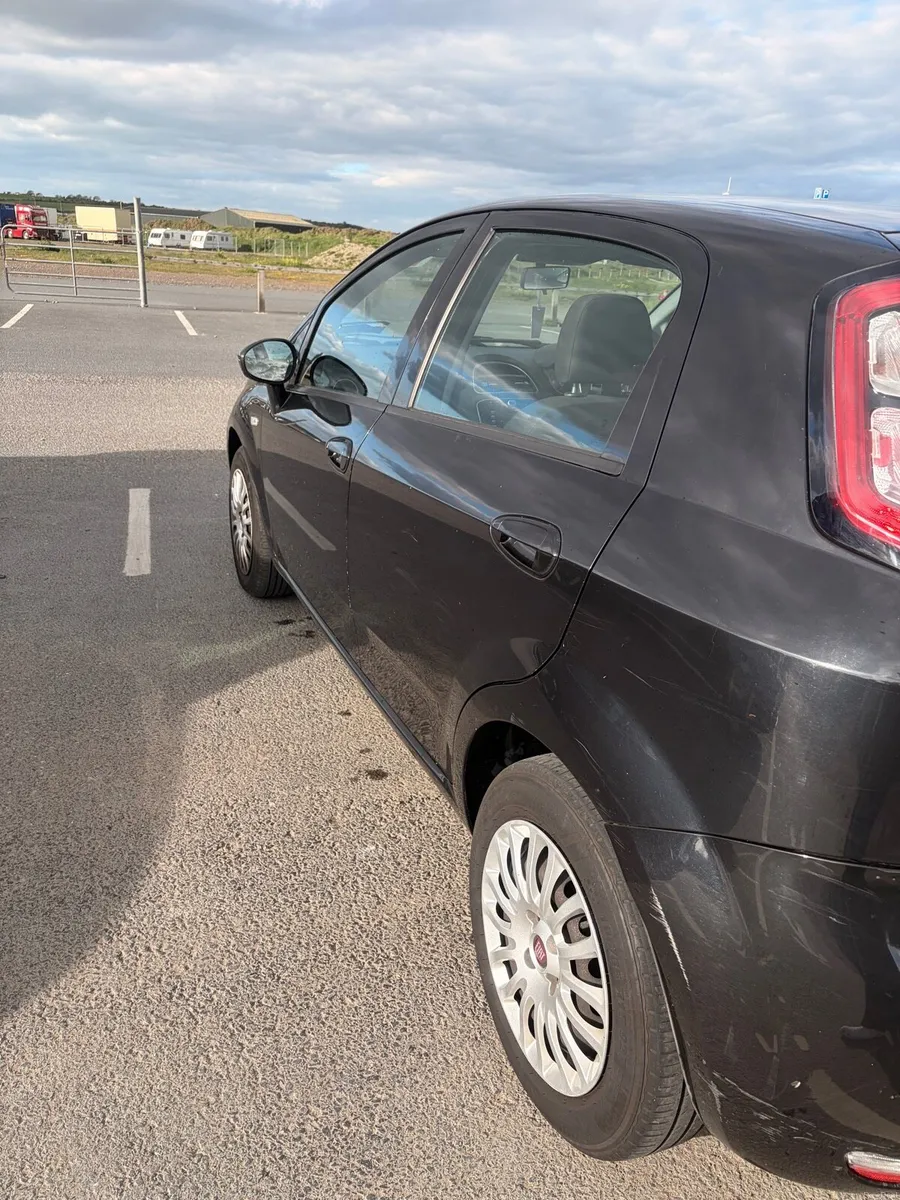 Fiat Punto - Image 4