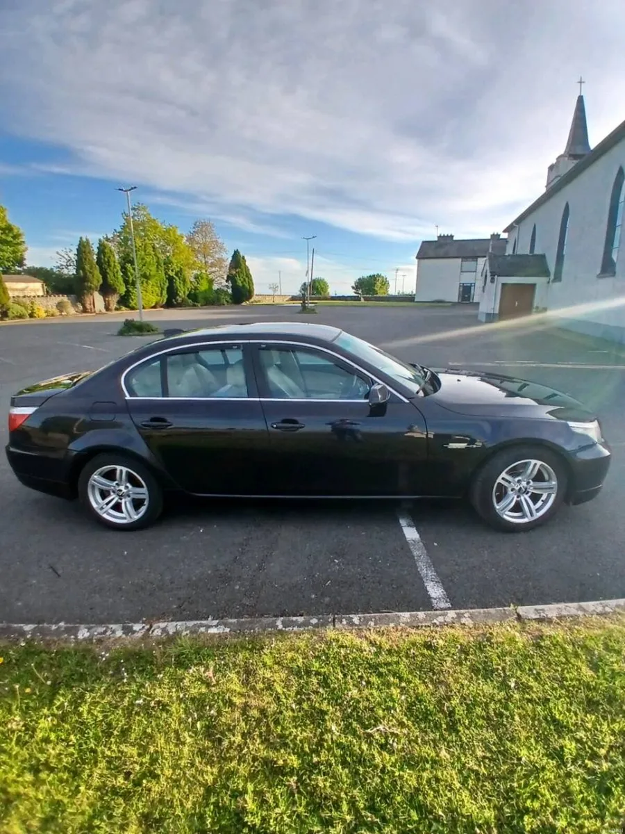 Bmw 520 low miles new nct - Image 4