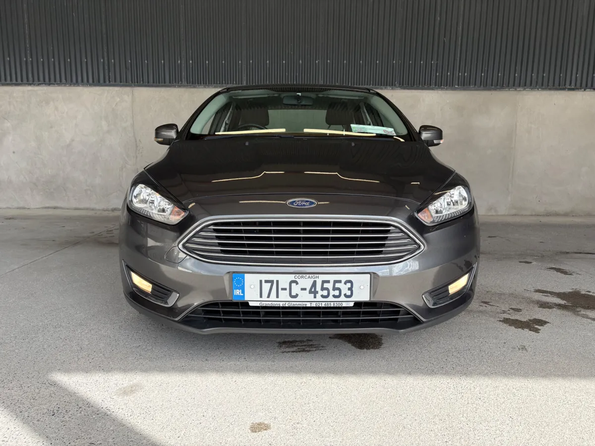 2017 FORD FOCUS TITANIUM 1.5 *LOW KMS* - Image 4