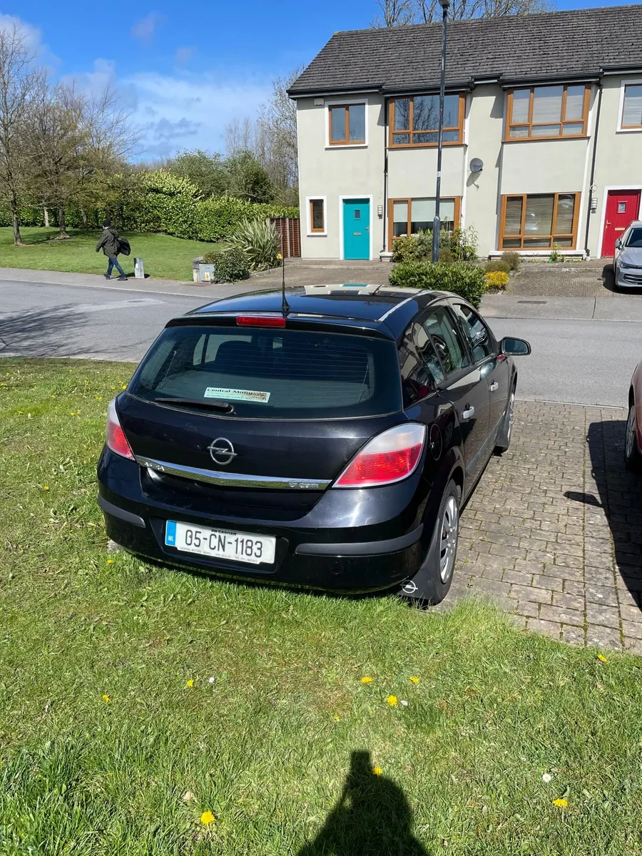 Opel Astra 2005 - 1.7 CDTI - Image 1