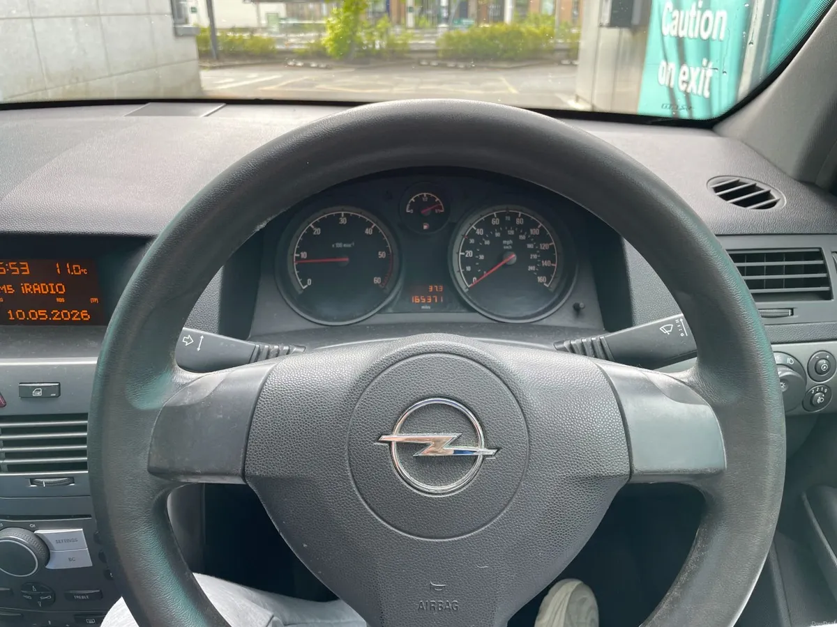 Opel Astra 2005 - 1.7 CDTI - Image 4
