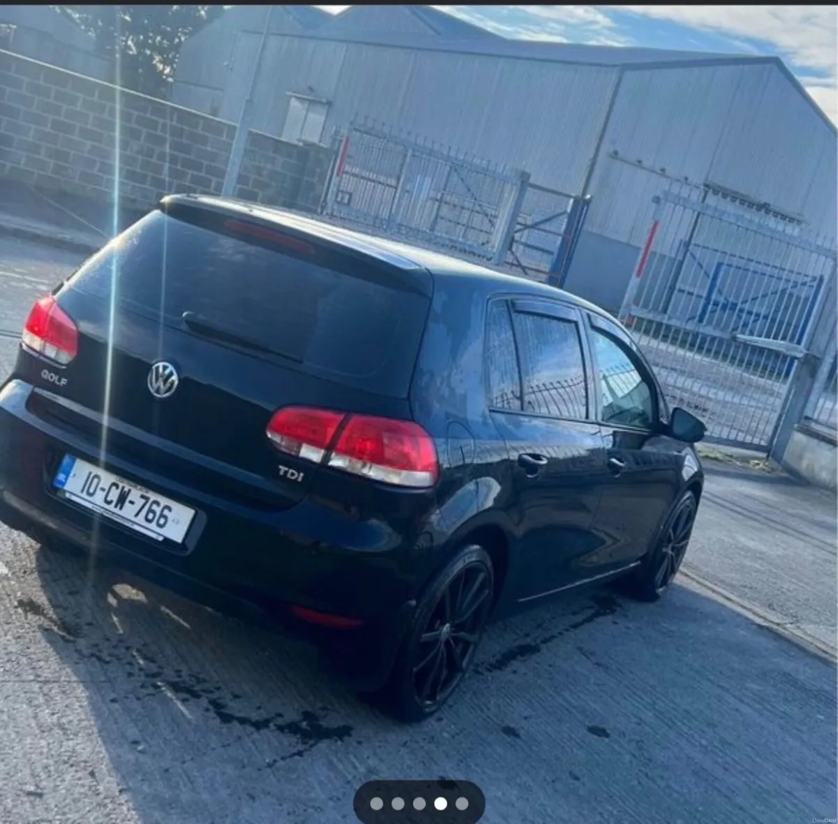 Volkswagen Golf 2010 - Image 4