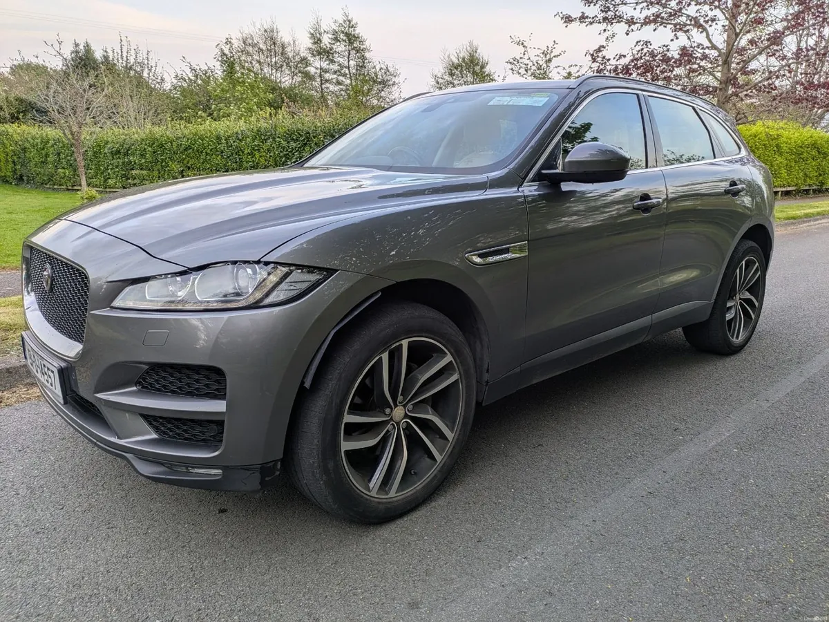 Jaguar F-Pace 2019 - Image 4