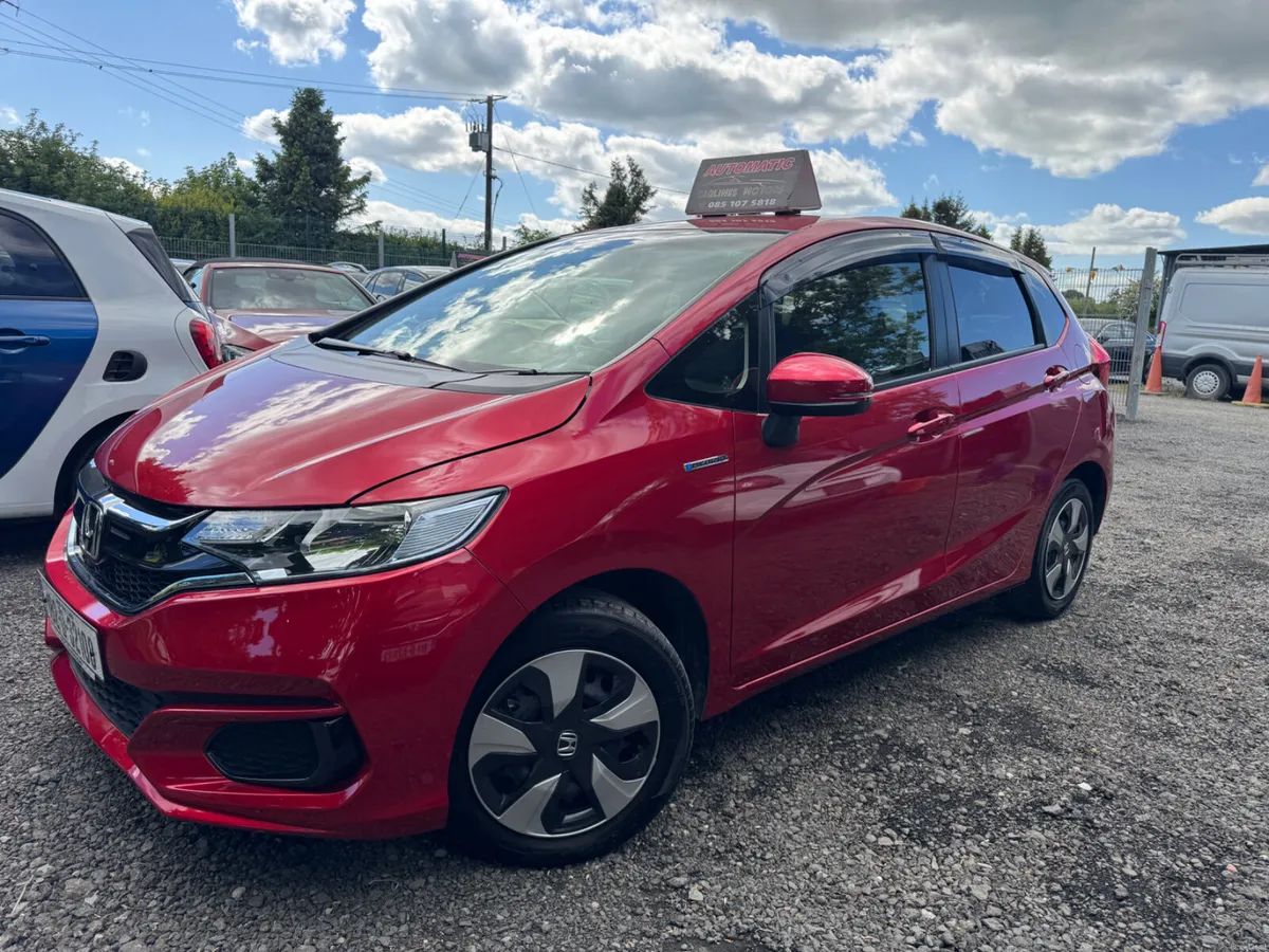 HONDA FIT  HYBRID AUTOMATIC - Image 2