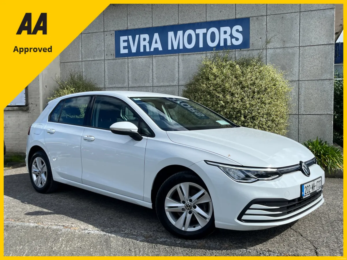 Volkswagen Golf LIFE 1.0 PETROL MANUAL //SAT NAV// - Image 1