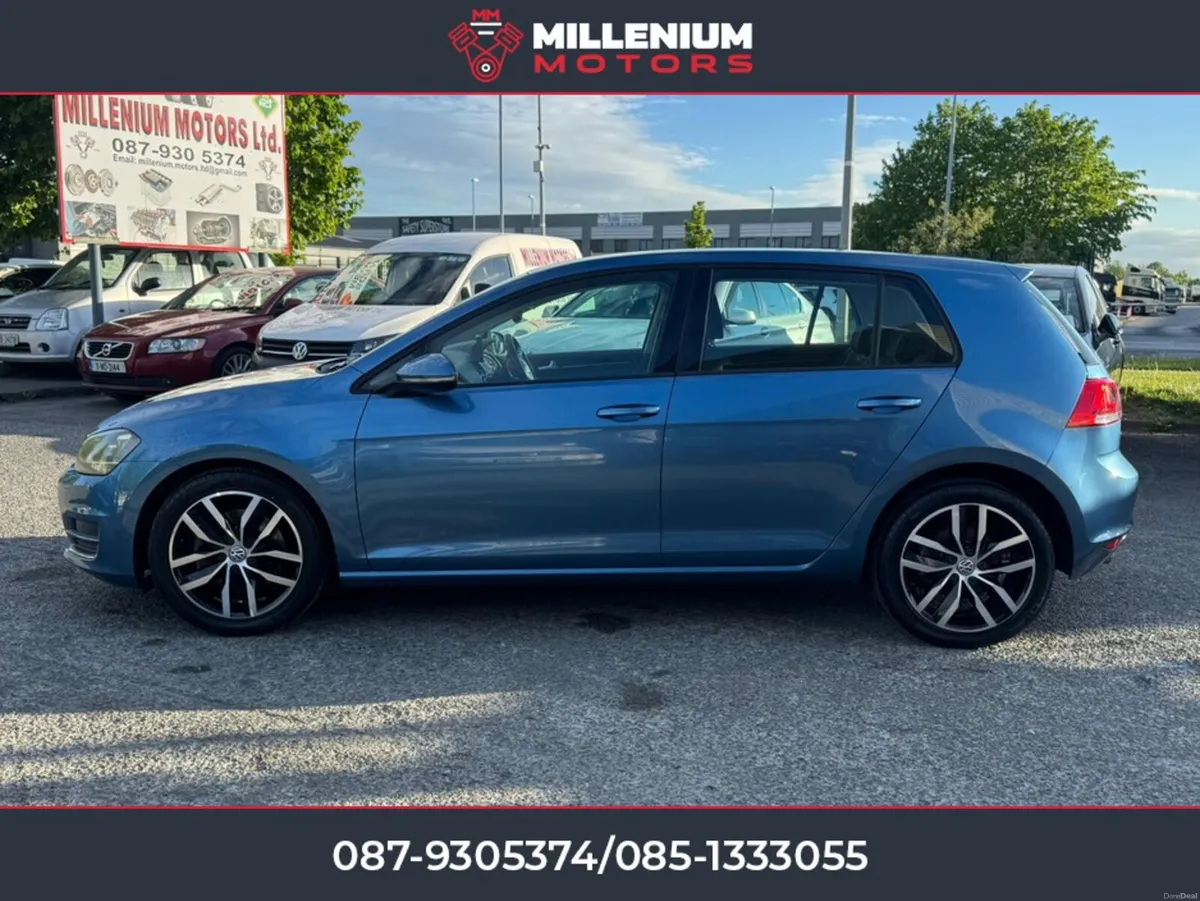 Volkswagen Golf TOP SPEC // NEW NCT // IMMACULATE - Image 5