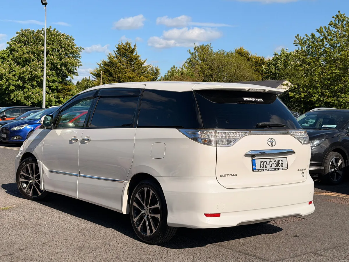 Toyota Estima 2.4 7 seater - Image 3