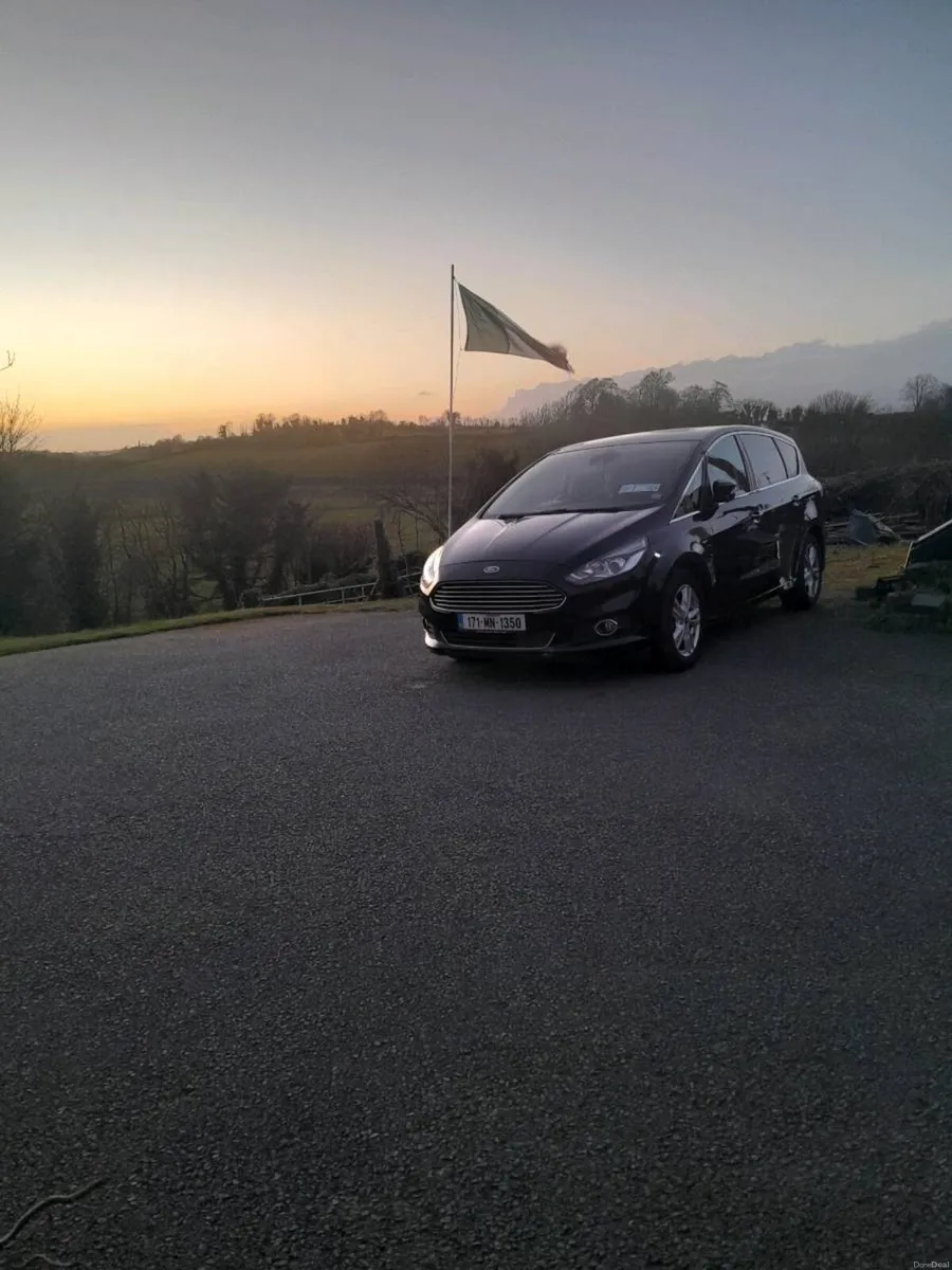FORD S MAX TITANIUM MODEL - Image 1