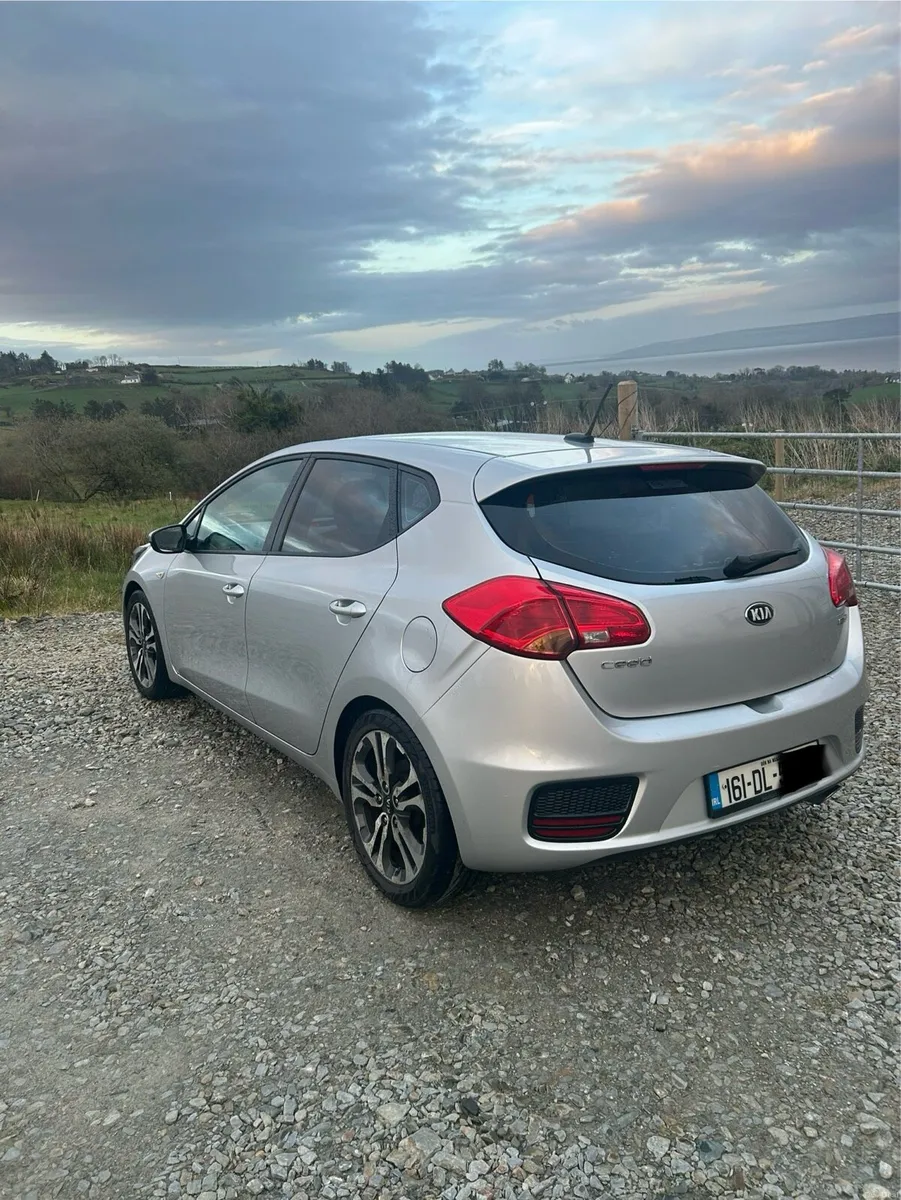 Kia Ceed - Image 3