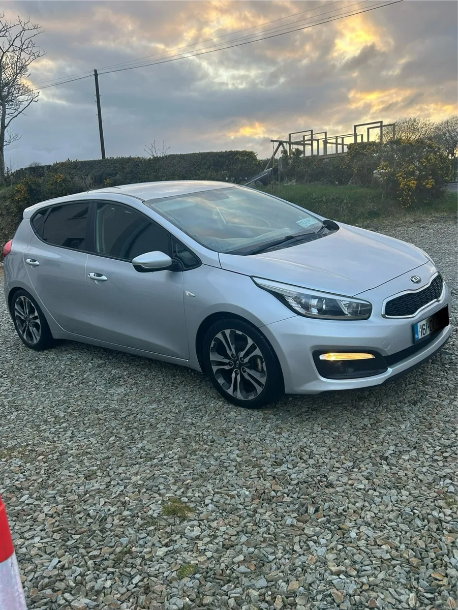 Kia Ceed - Image 1