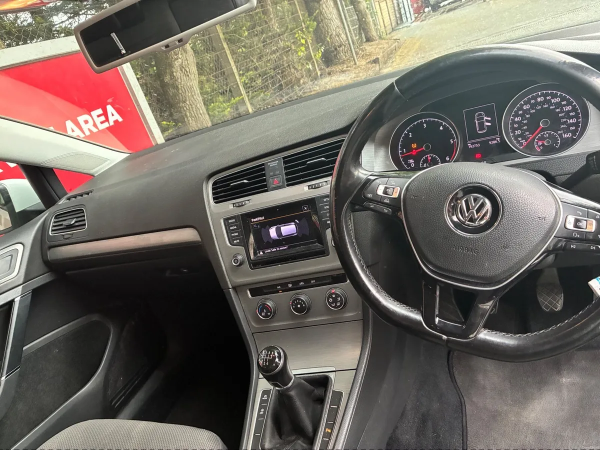 Volkswagen Golf 2015 - Image 3