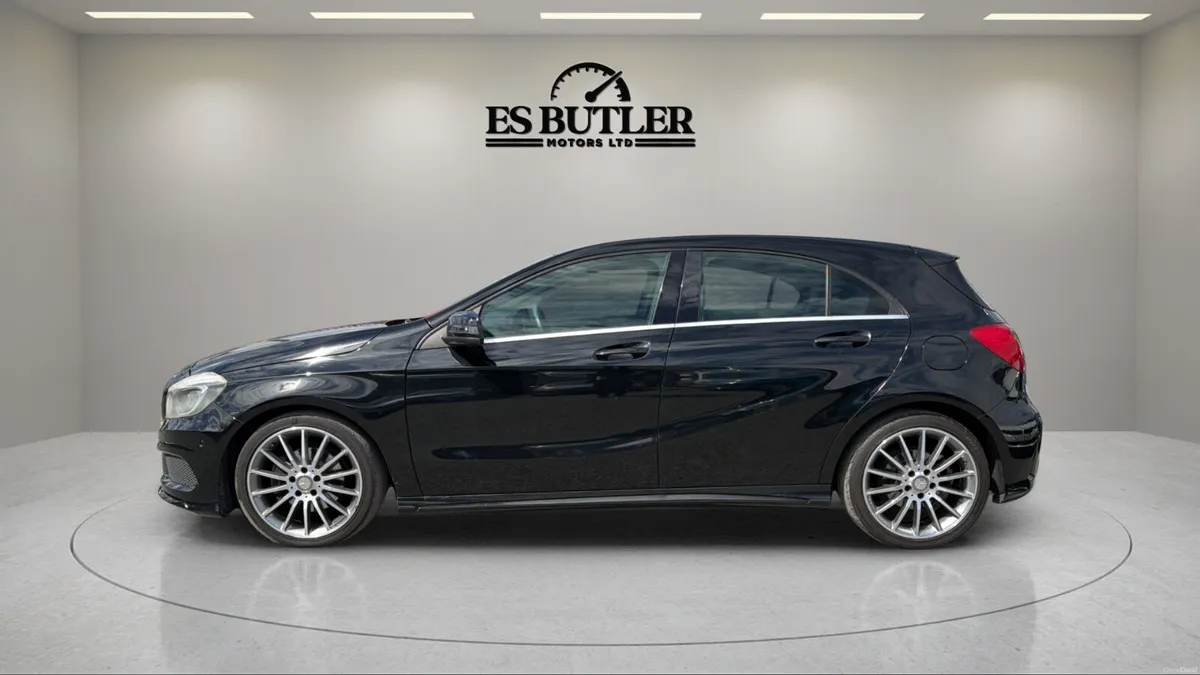 2013 Mercedes-Benz A180 1.6L AUTO AMG SPORT LOW KM - Image 2