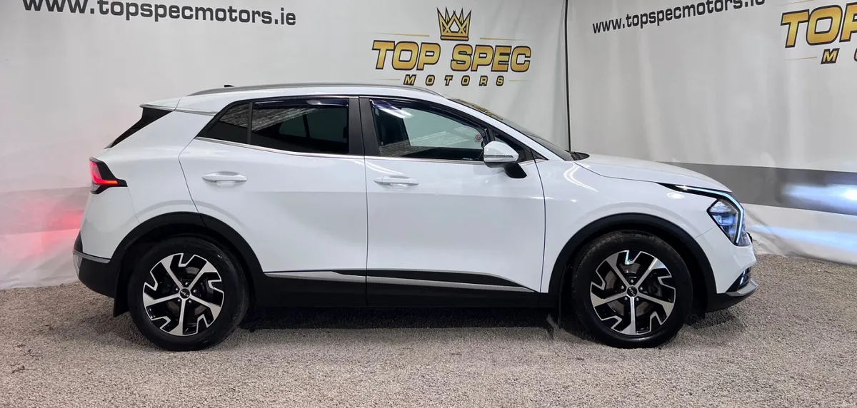 Kia Sportage 2023 - Image 3