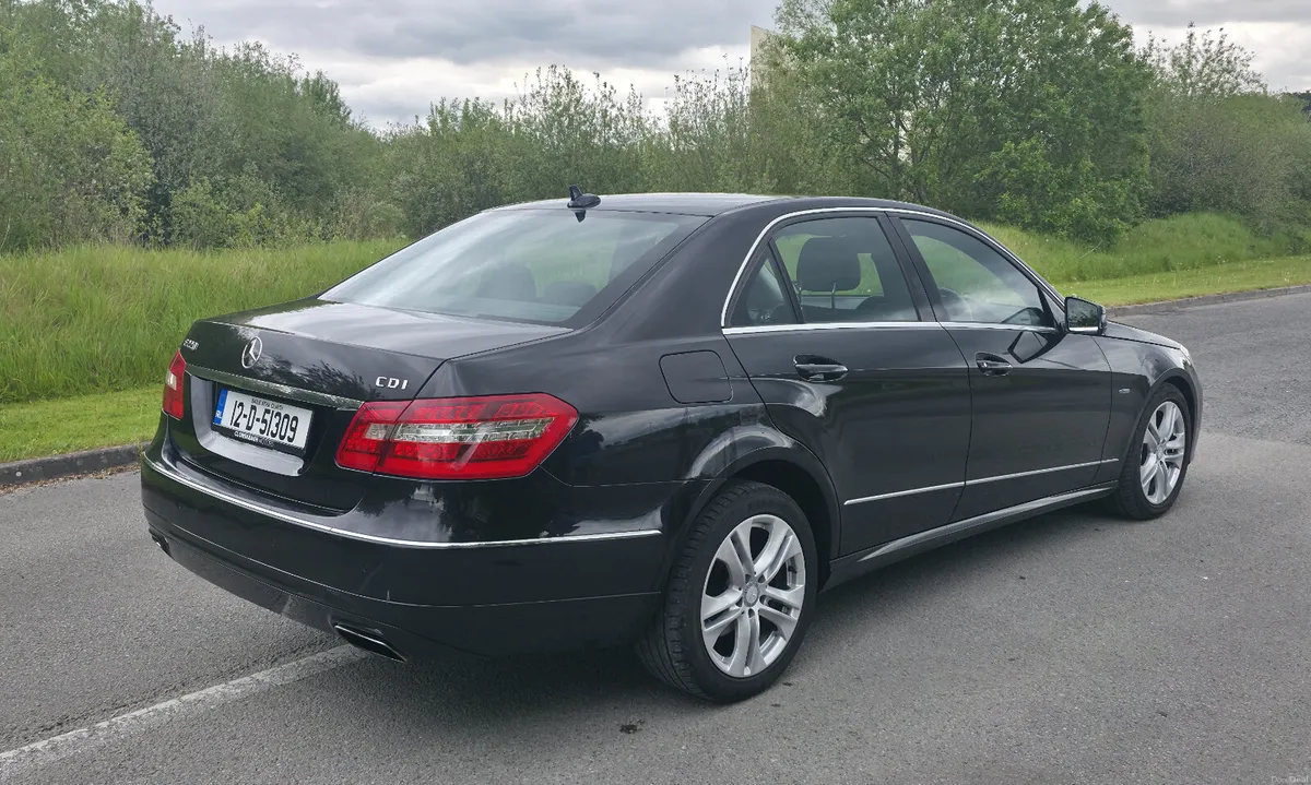 2012 Mercedes-Benz E-Class E 220 CDI – Automatic - Image 3