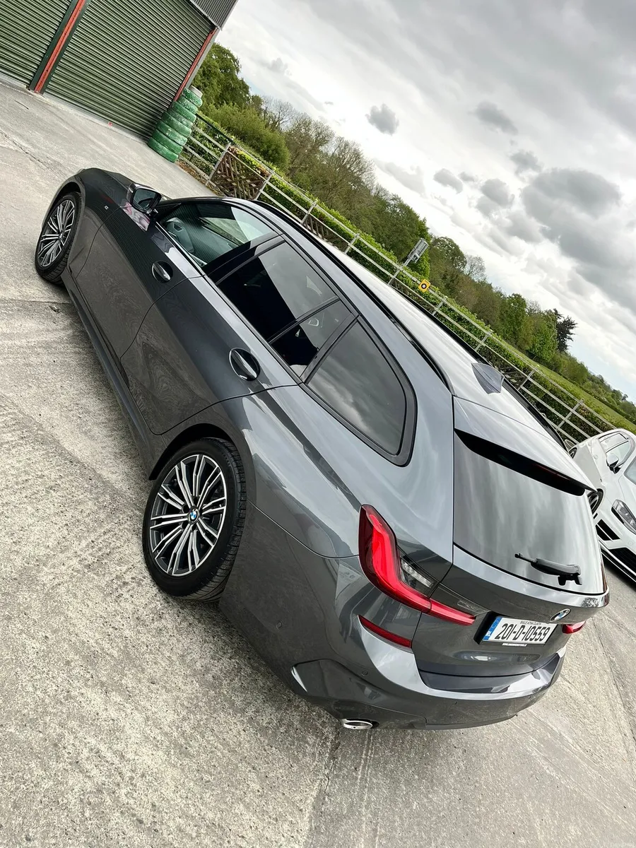 BMW 320D X-Drive MSport 2.0 AUTO - Image 3