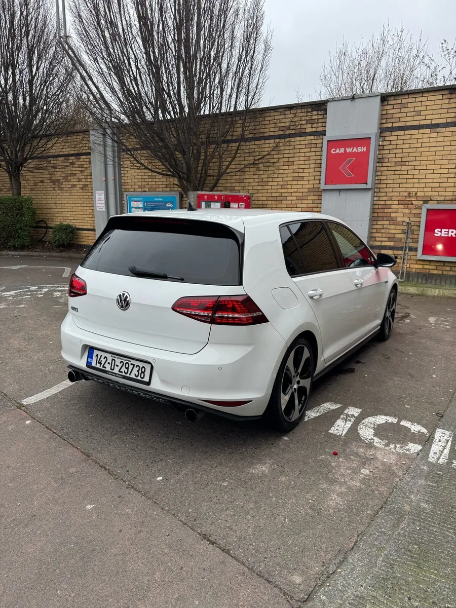 Volkswagen Golf GTI 2014 price in description - Image 3