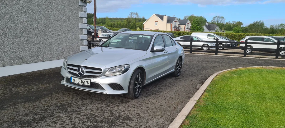 Mercedes-Benz C-Class 2019 - Image 2