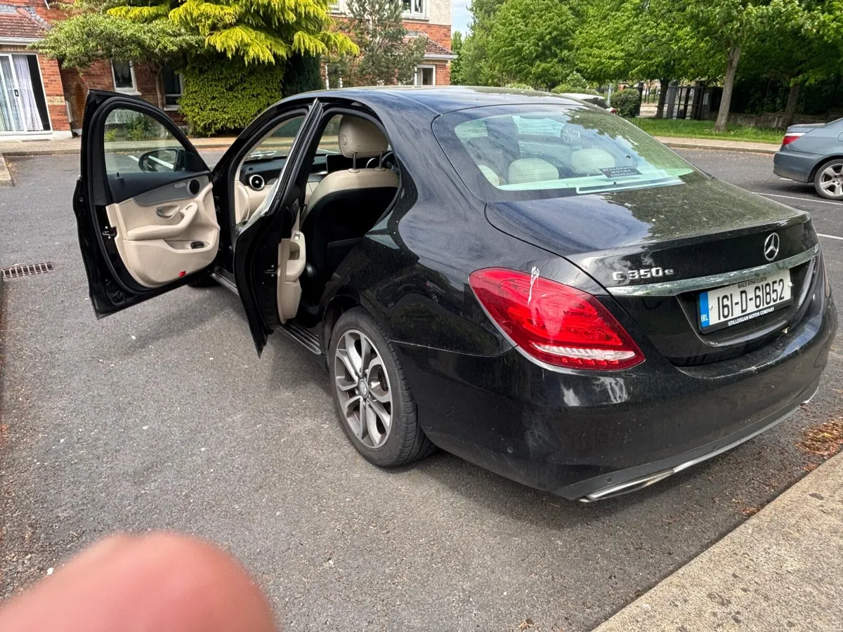 Mercedes-Benz C-Class 2016 - Image 3