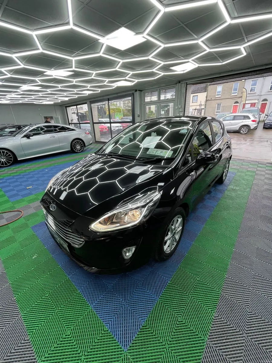 Ford Fiesta 2020 Titanium 1.0 EcoBoost 100PS - Image 1