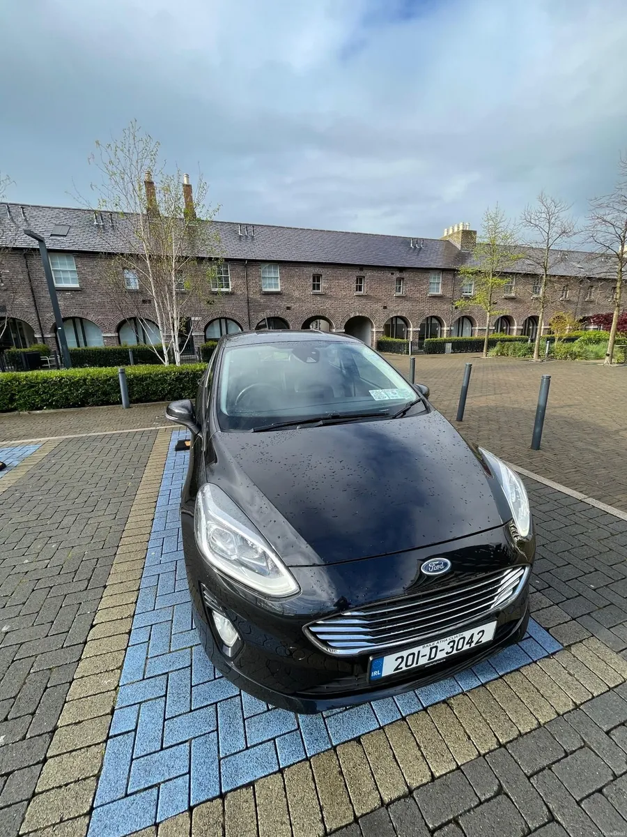 Ford Fiesta 2020 Titanium 1.0 EcoBoost 100PS - Image 2