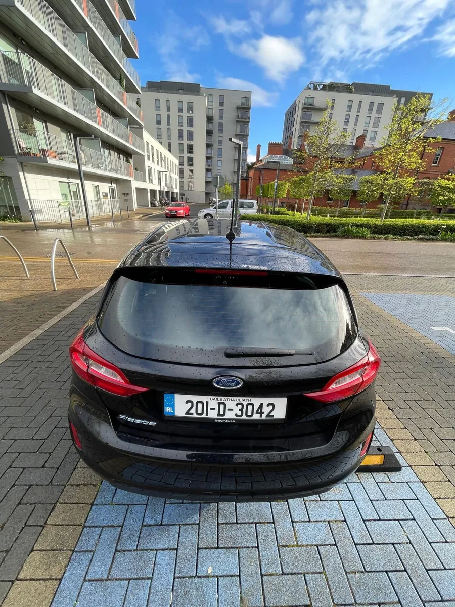 Ford Fiesta 2020 Titanium 1.0 EcoBoost 100PS - Image 3
