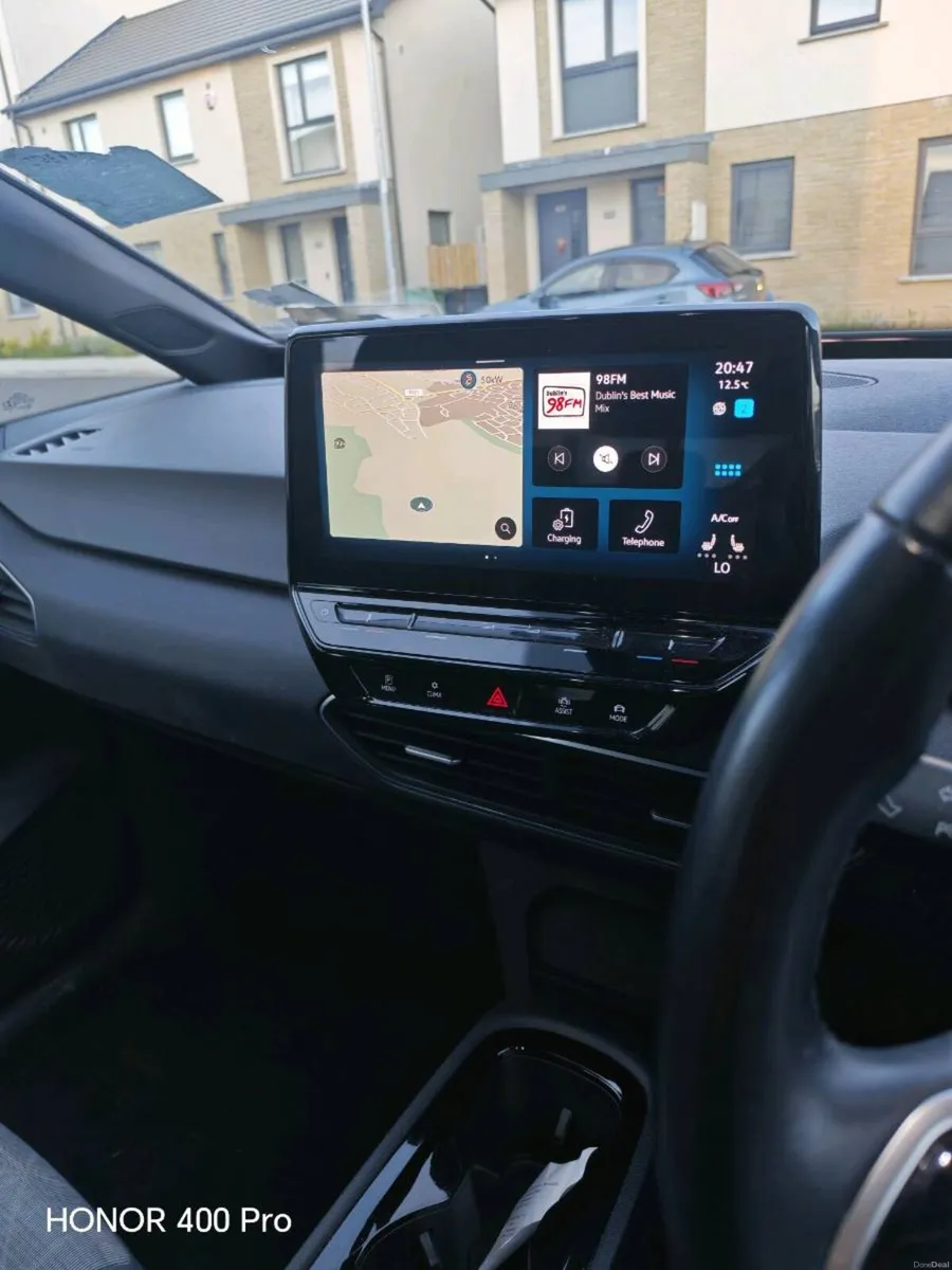 Car - Image 1