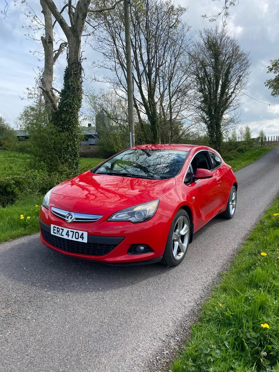 Vauxhaul Astra - Image 1