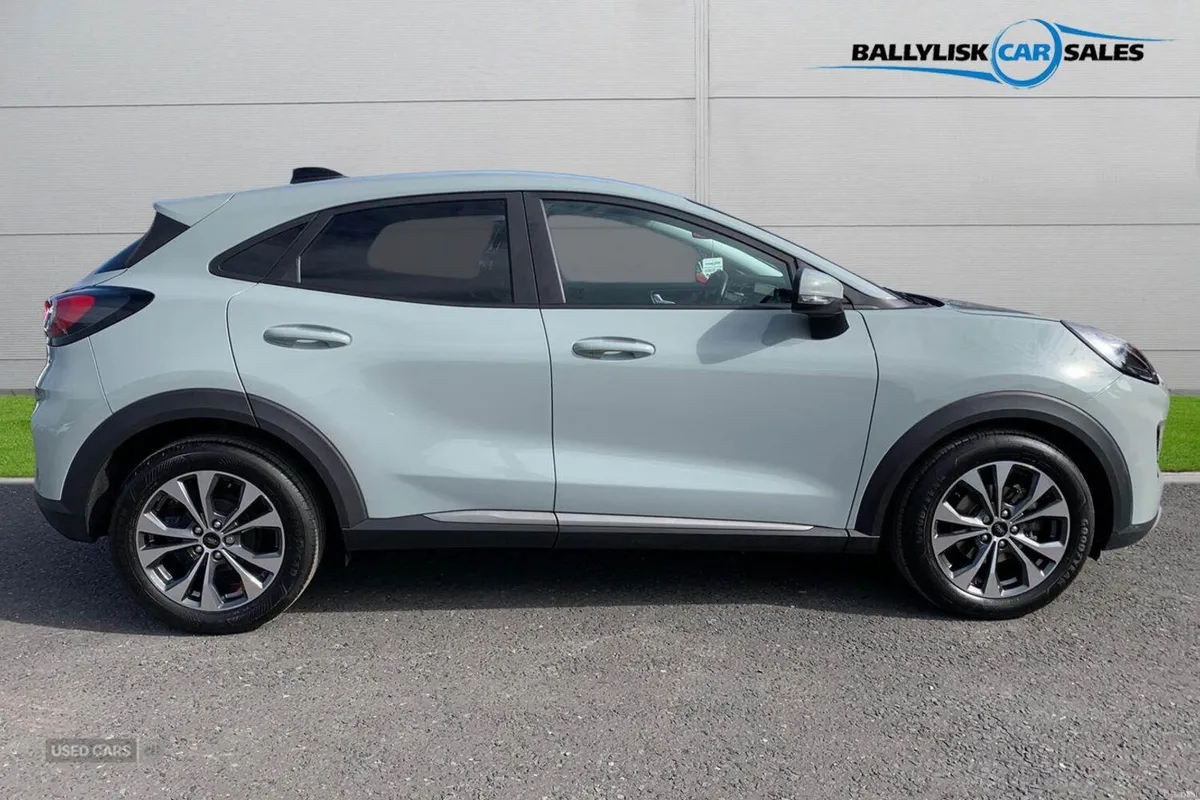 Ford Puma 1.0T 125PS Titanium in Cactus Grey with - Image 3