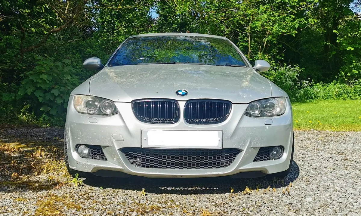 BMW 335i E92 Manual - Image 4