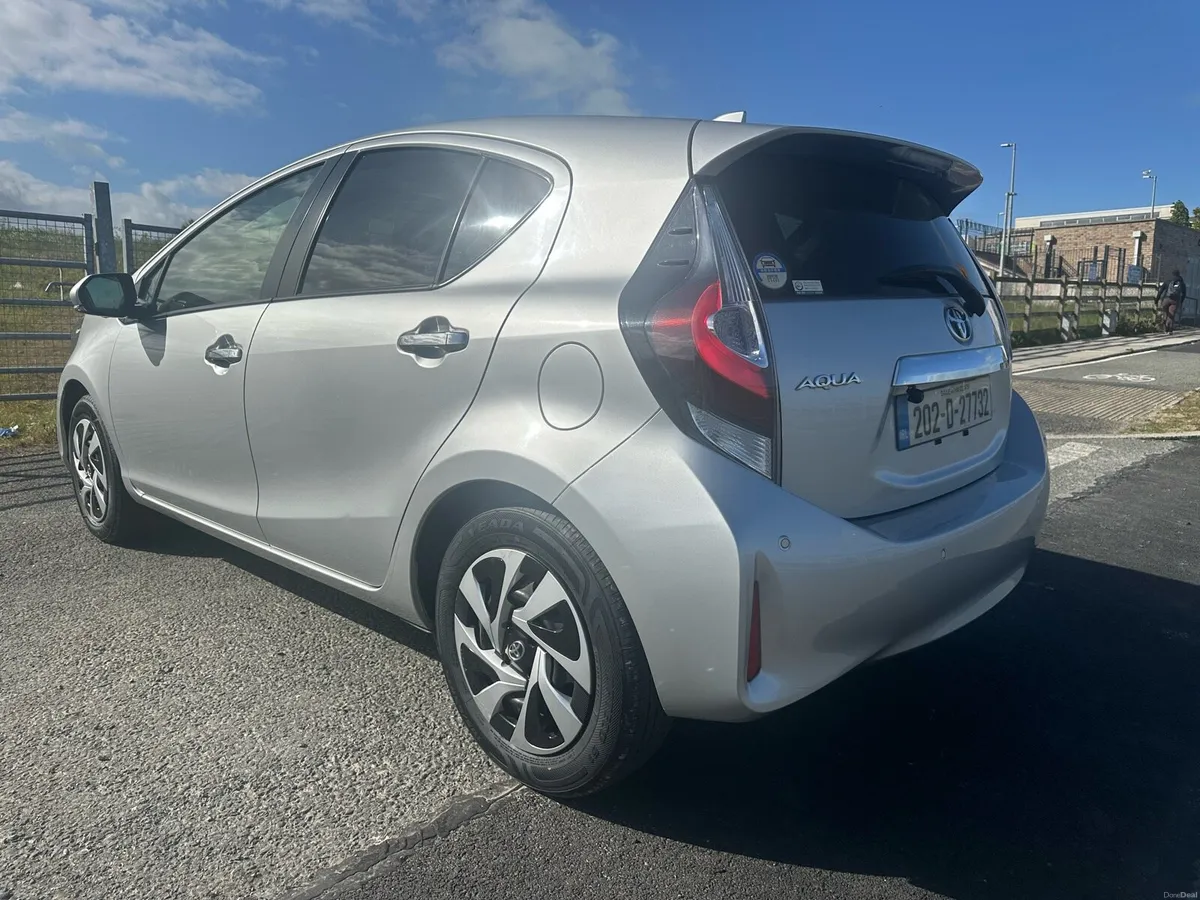 202 Toyota Aqua 1.5 Hybrid Fresh Import NCT - Image 4
