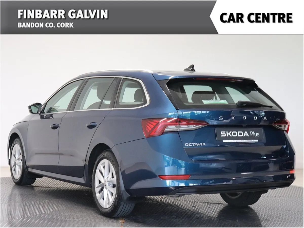 OCTAVIA COMBI  AMBITION  2.0TDI 115HP - Image 2