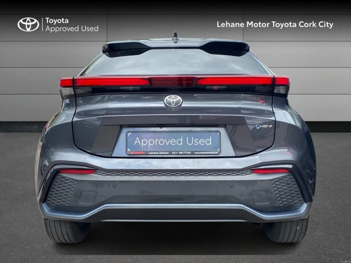 Toyota C-HR HYBRID SOL - Image 4