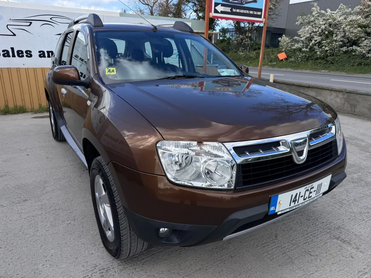 141 Dacia Duster 1.5D 4WD  Signature Warranty - Image 4