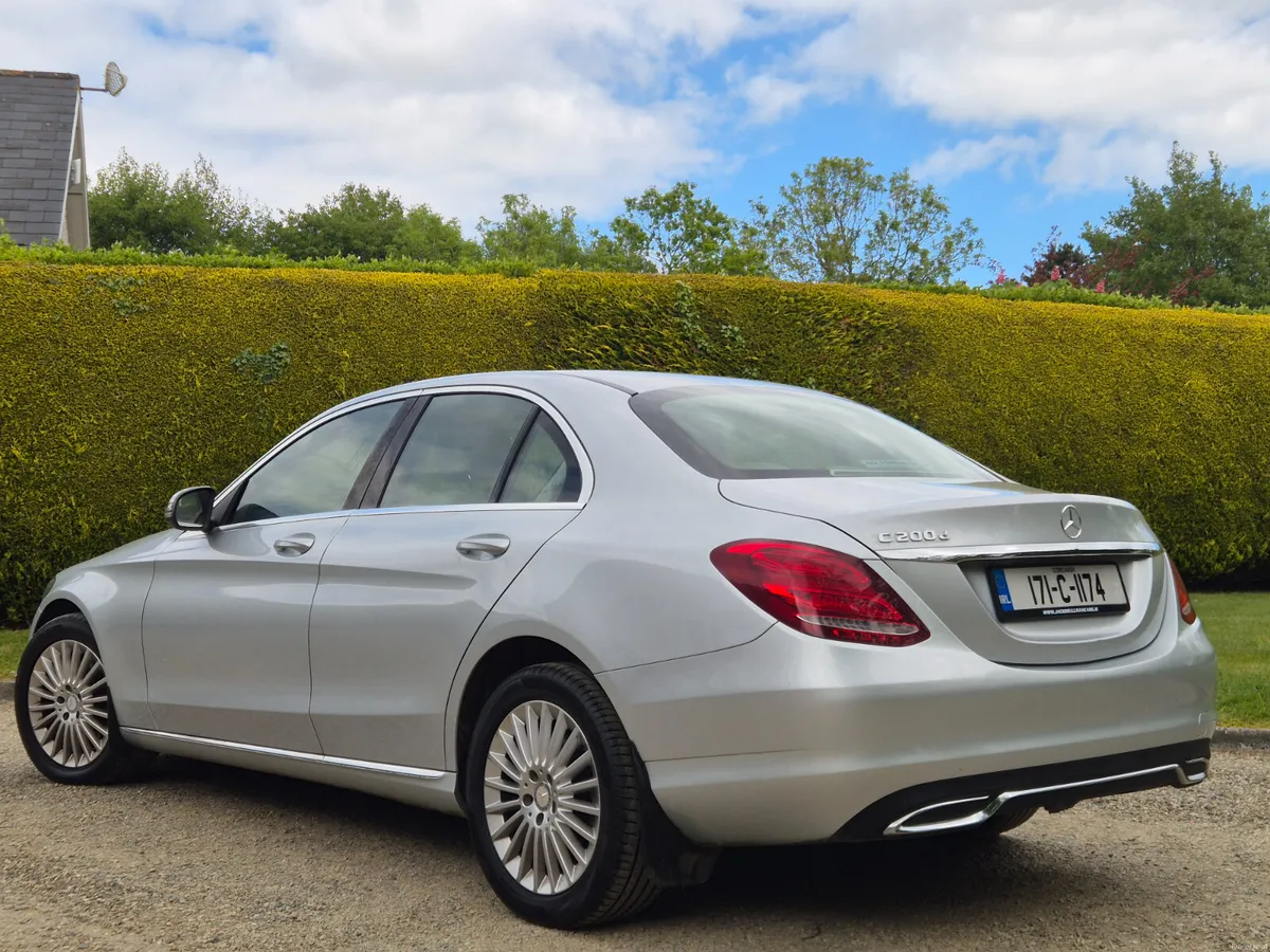 Mercedes-Benz C-Class 2017 - Image 2