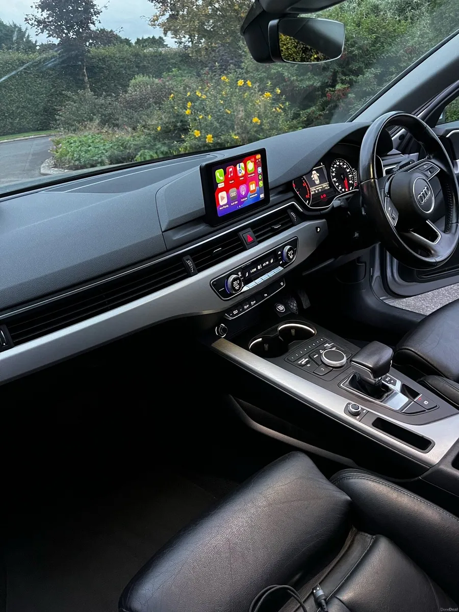 2017 Audi A4 - Image 5