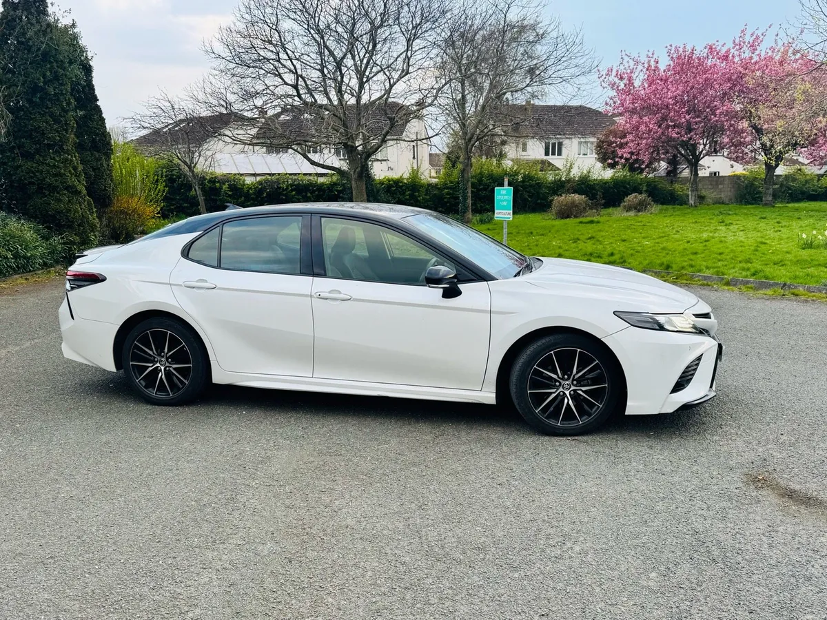 Toyota Camry - World Sports Edition - Top Spec -🔥 - Image 4