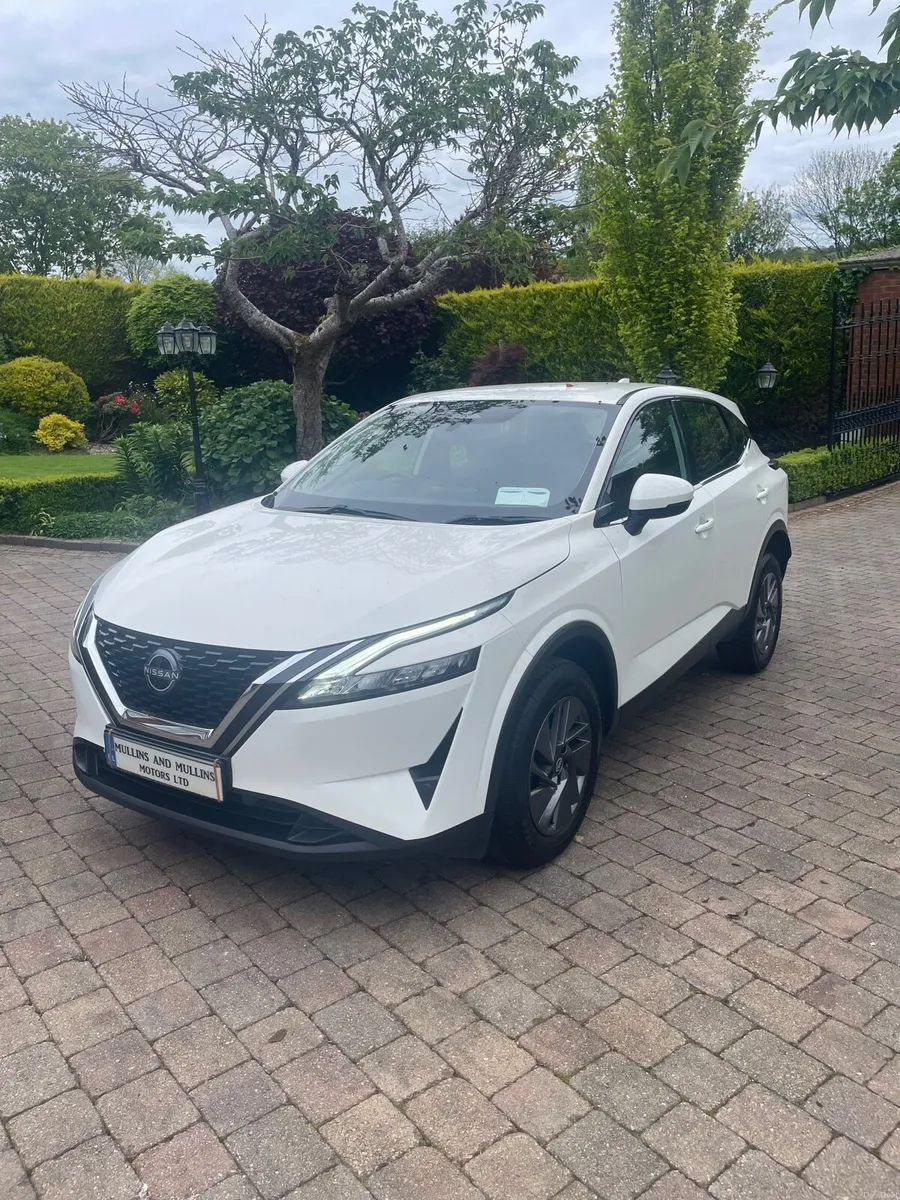 2023 Nissan Qashqai 1.3 Petrol Hybrid - Warranty - Image 1