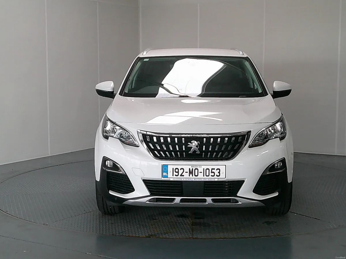 Peugeot 3008 2019 - Image 2
