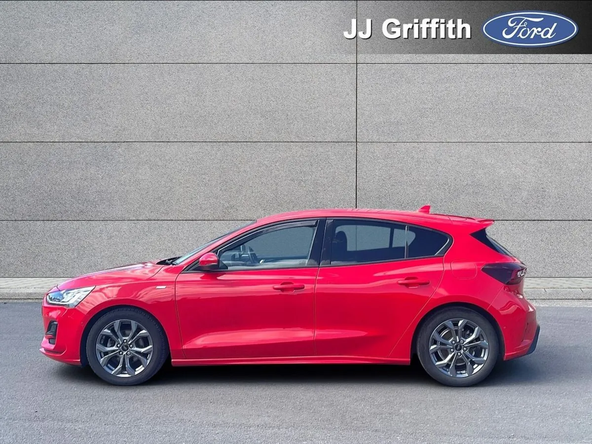 Ford Focus 1.0L EcoBoost 125PS ST-Line - Image 3