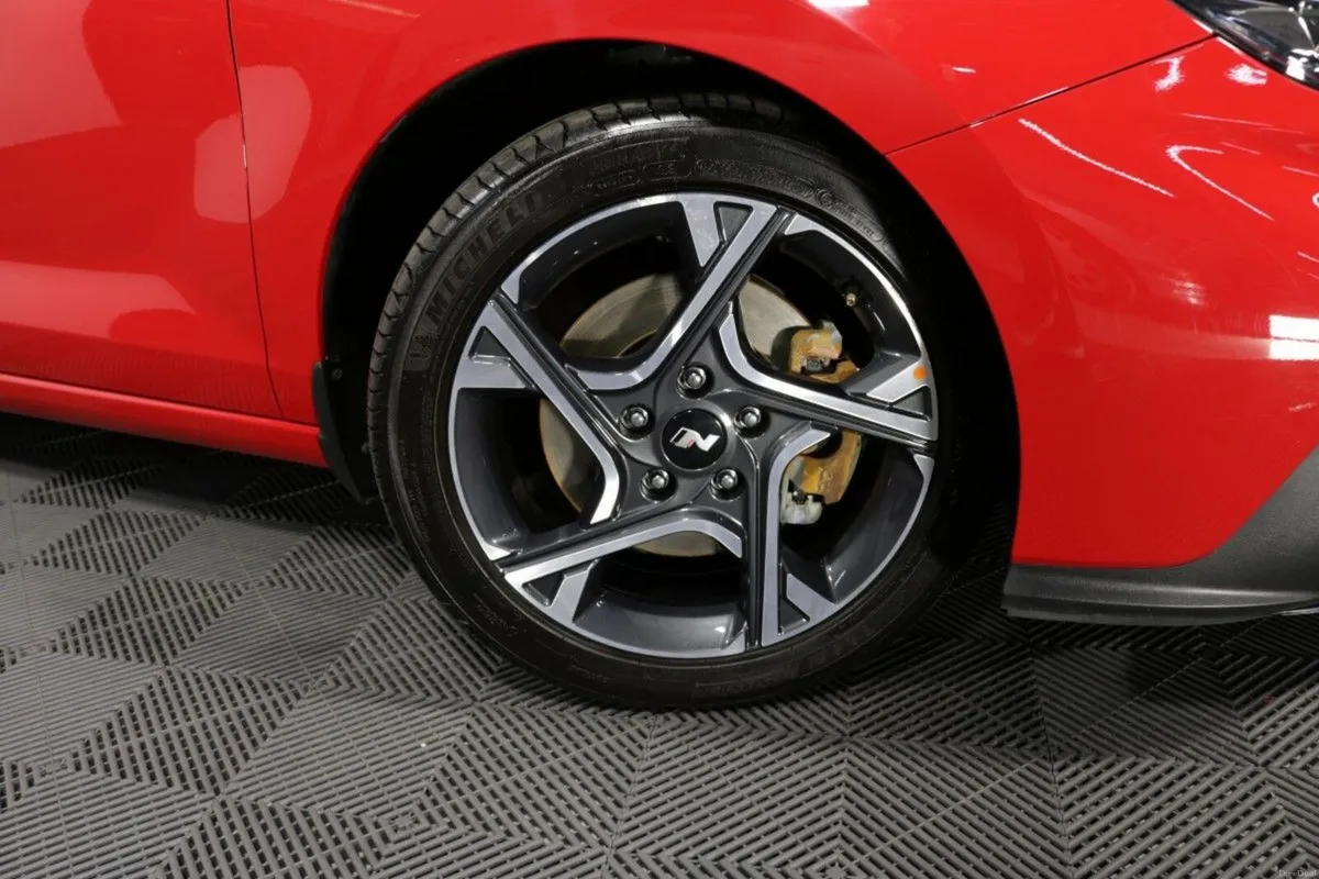 Hyundai i30 N LINE EX DEMO 1.0L PETROL HATCHBACK - Image 4